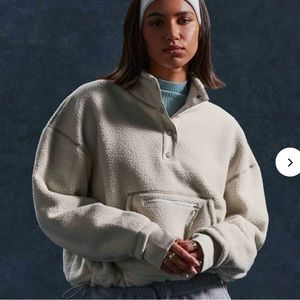 Gymshark Pause Borg Pullover